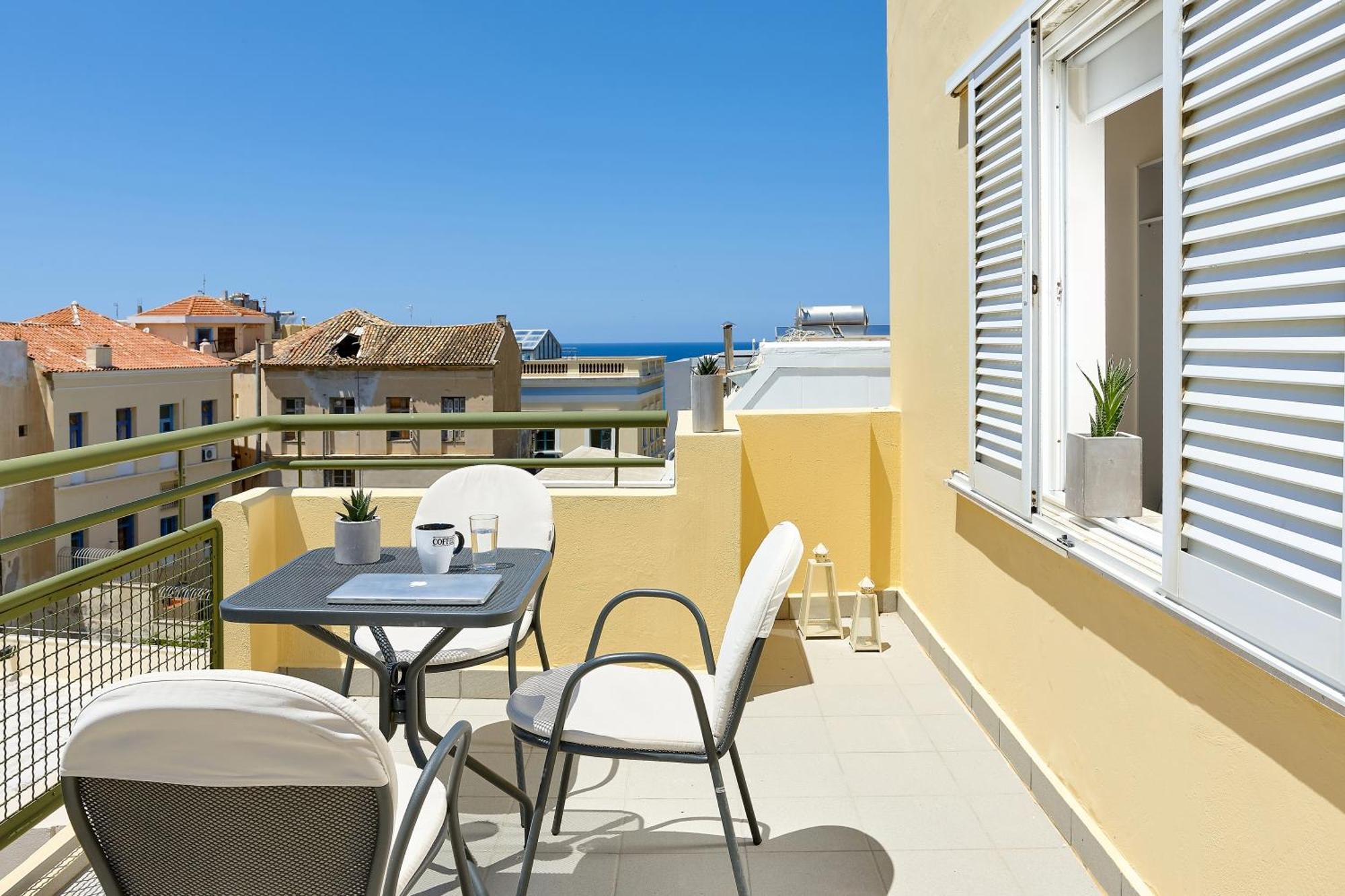 Prime Room In Heraklion Center Exterior photo